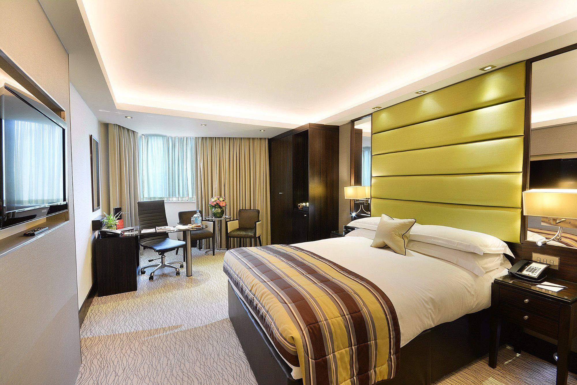 Montcalm Mayfair, Autograph Collection London Eksteriør billede A room at the hotel