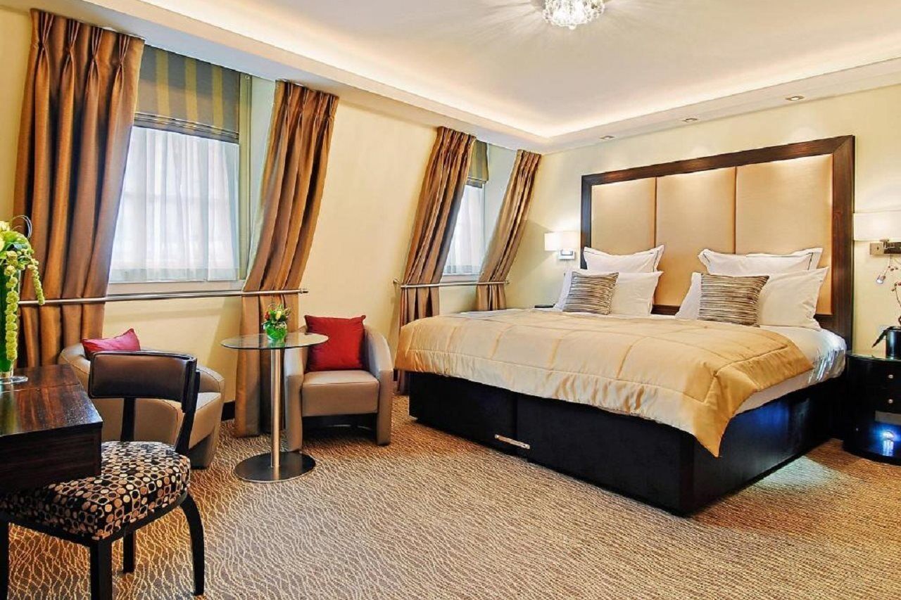 Montcalm Mayfair, Autograph Collection London Eksteriør billede A room at the Mandarin Oriental, Munich